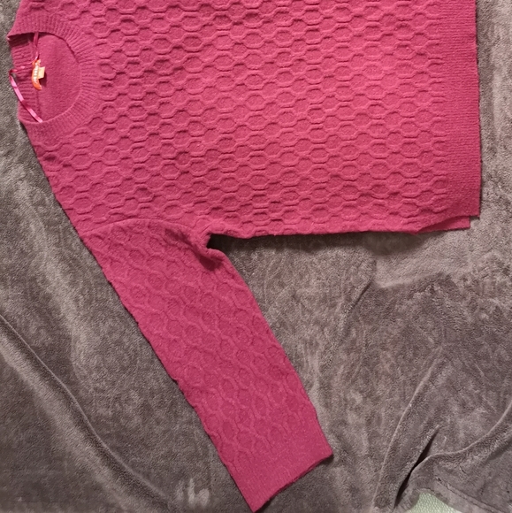 Pullover - Picture 2 of 4